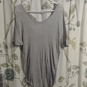 Women’s Relaxed Scoop Neck Lightweight Top - Gray